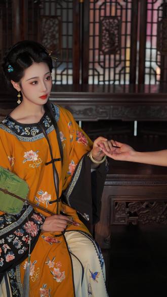 给二妈请安 1-20集